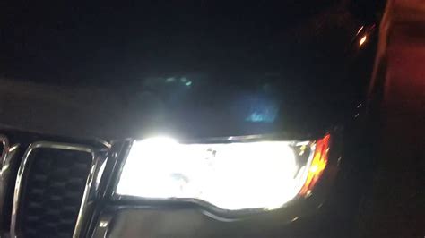 Jeep Grand Cherokee Turn Signal