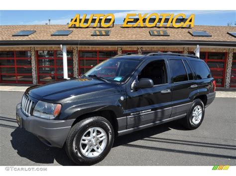 Brillant Black Crystal Pearl Jeep Grand Cherokee Laredo X