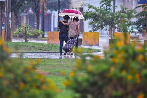 Semana Ser De Calor E Chuva Na Maioria Das Regi Es De Goi S