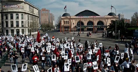 Fuertes Protestas En Chile A 40 Años Del Golpe De Pinochet