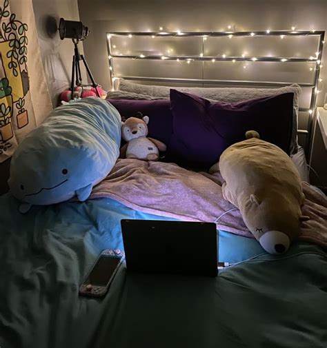 Two Person Beds Please 🥰 Rvalheim