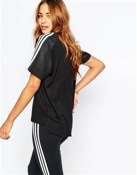 Lyst Adidas Originals Oversized T Shirt With 3 Stripe Trefoil Logo