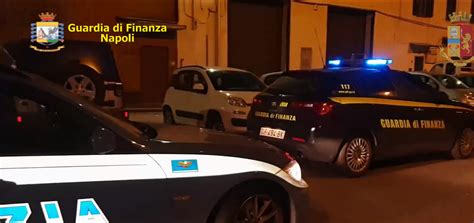 Camorra Tra Napoli E Caserta Blitz Contro Il Clan Amato Pagano