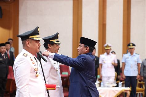 Pj Gubernur Sultra Lantik Abdul Azis Sebagai Bupati Koltim Dan Edy