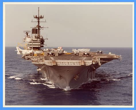 Uss Saratoga Cv 60 8 X 10 Photograph Saratoga Aircraft Carrier