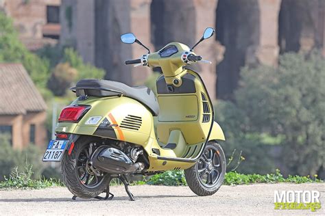 Motorfreaks Test Vespa GTS 125 En GTS 300 Technische Gegevens