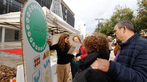 El Consell aconseja trucos para consumir con sentido común estas