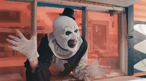 The Terrifier Bedroom Scene Explained Is Damien Leone S Art The