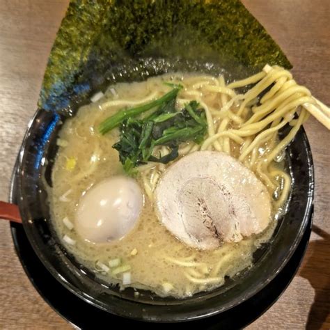 『醤油ラーメン＋味玉790円』横浜家系ラーメン 飛龍家のレビュー ラーメンデータベース