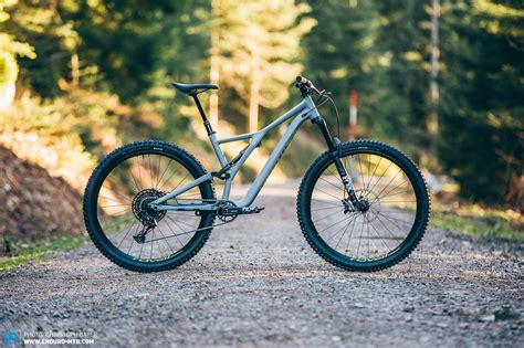 Specialized Stumpjumper Comp Alloy In Review Enduro Mountainbike