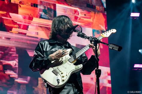 Biffy Clyro Bring Their Epic Show To Birminghams Resorts World Arena