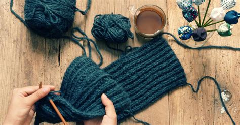 Knitting for Beginners: Everything You Need to Get Started | Hobby Help