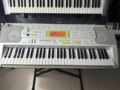 Casio LK 202TV Piano Touch Response Keyboard Organ 61 Keys Hobbies