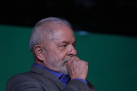 Lula Retoma Conversas Sobre Reforma Ministerial E Deve Iniciar Trocas