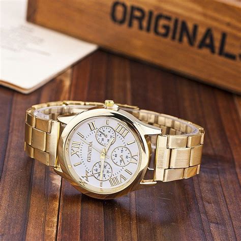 New Stainless Steel Geneva Watch Men Gold Watches Watched Luxury Men Business Quartz Watch