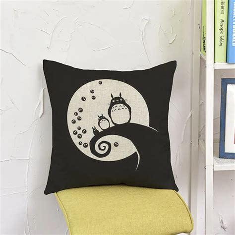 Housse De Coussin Totoro Jack Skellington Passion Ghibli