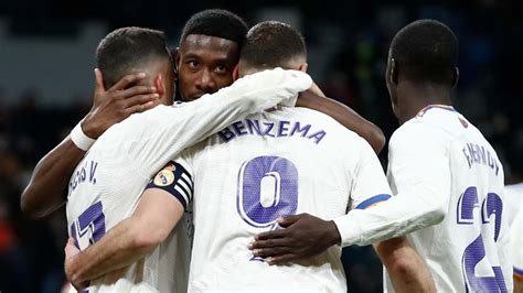 Vinicius And Benzema Shine As Real Madrid Thrash Valencia