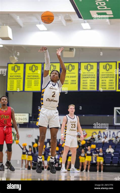 December University Of Central Oklahoma Bronchos Guard Jaden