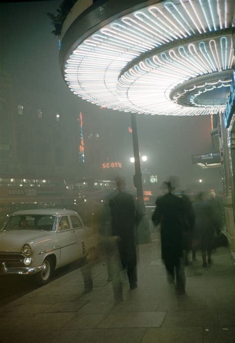 12 Amazing Color Photographs of the London Smog Disaster of 1952 ~ Vintage Everyday