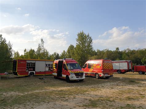 Th Gew Sser Person In Auf See Harthsee Freiwillige Feuerwehr Frohburg