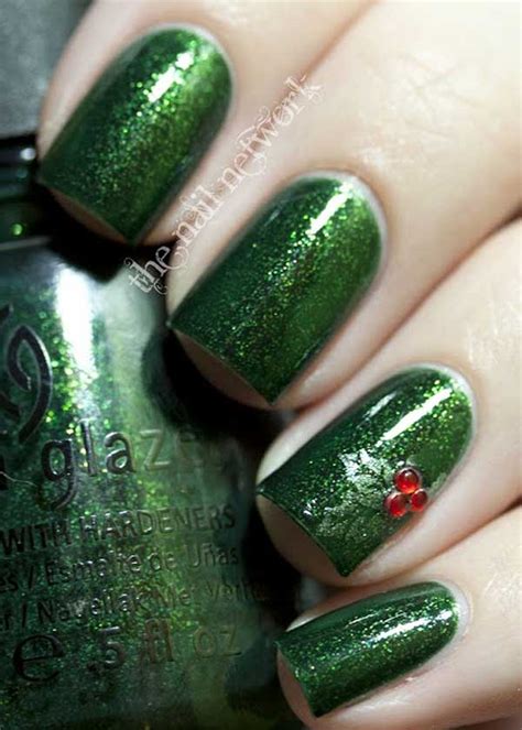 31 Ideas For Your Christmas Manicure