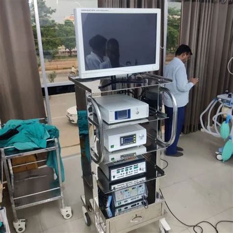 Portable Ref Complete Laparoscopy Set At Rs 900000piece In Lucknow