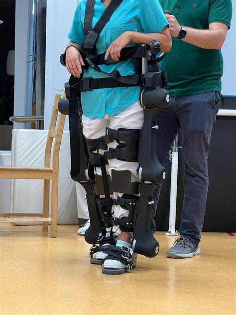 Gogoa Mobility Robots Presents HANK And HELK Exoskeletons At