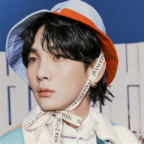 SHINee The 7th Album Dont Call Me Teaser Image 02 KEY Shinee