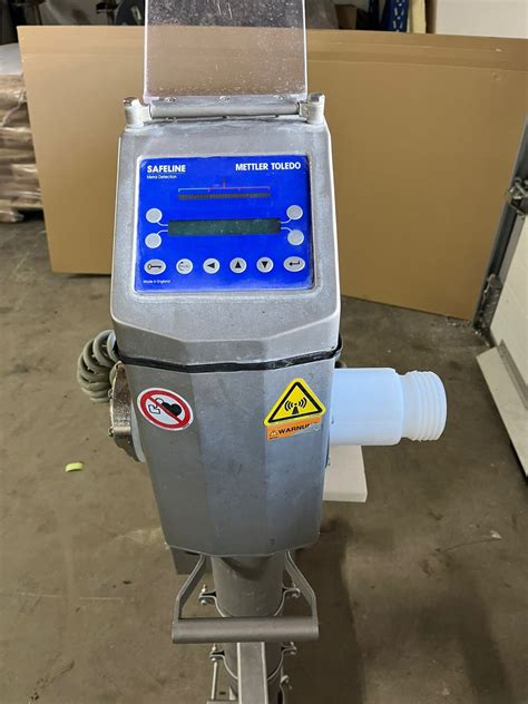 Mettler Toledo Safeline Signature Pipeline Metal Detector Used Machines