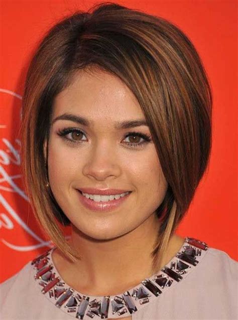 25 Gorgeous And Flattering Short Hairstyles For Round Faces Haircuts