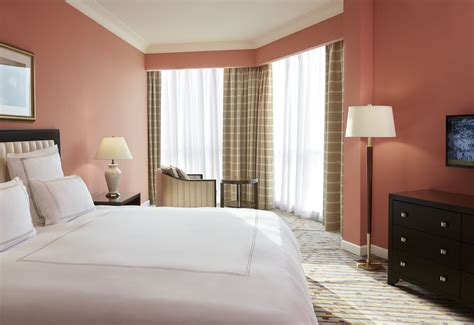 Experience Luxury and Comfort at Swissôtel Al Maqam Makkah in Mecca, Saudi Arabia