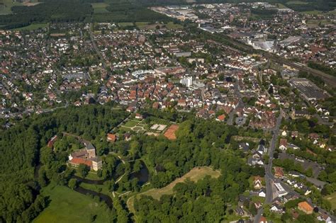 Rheda Wiedenbrück aus der Vogelperspektive Schloss Rheda in Rheda