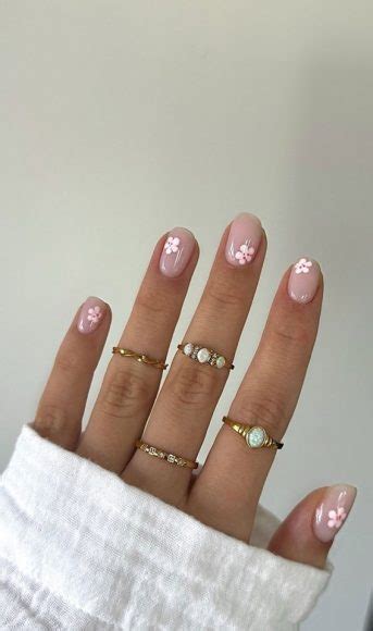 40 Spring Inspired Nail Designs Glossy Nude Pink Short Nails With