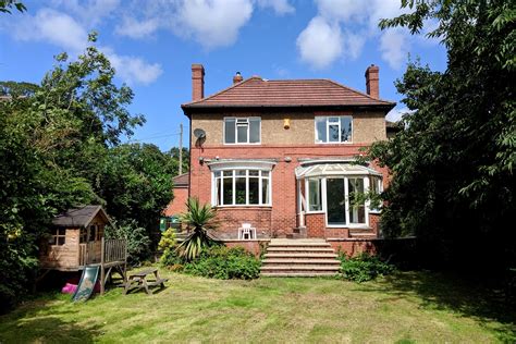 Whitegates Mirfield 4 Bedroom House Sstc In Crowlees Road Mirfield