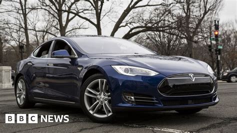 Authorities Investigate After Tesla Car Catches Fire Bbc News