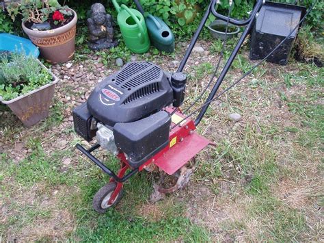 ROTAVATOR TITAN PRO 4HP Briggs And Stratton Engine In Gosport