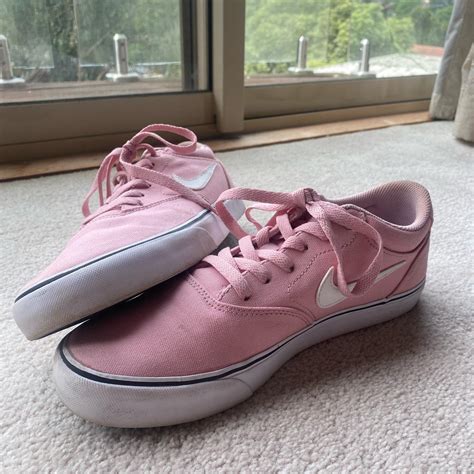 Pink Nike SB skate shoes/casual shoes SIZE: US 8... - Depop