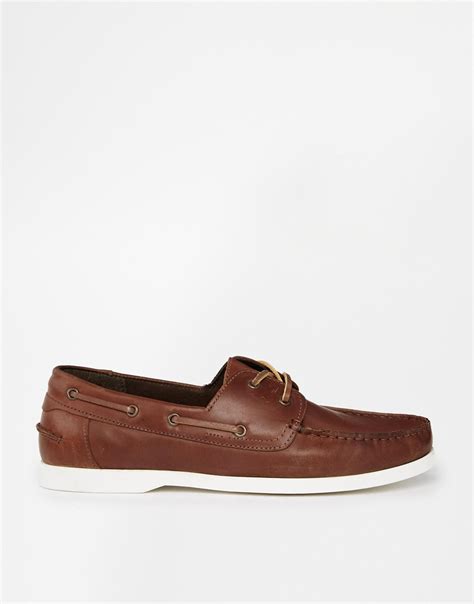 Boat Shoes in Leather – Shophistic Lite