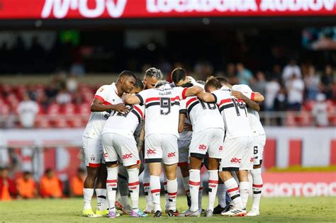 S O Paulo Tem Dois Desfalques Para Final Contra O Palmeiras