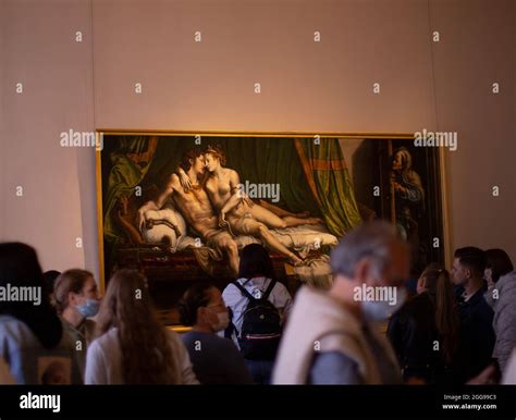 St Petersburg Hermitage Leonardo Hi Res Stock Photography And Images