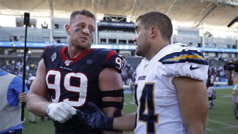 Houston Texans vs. Steelers: J.J. Watt, brothers to have rare feat