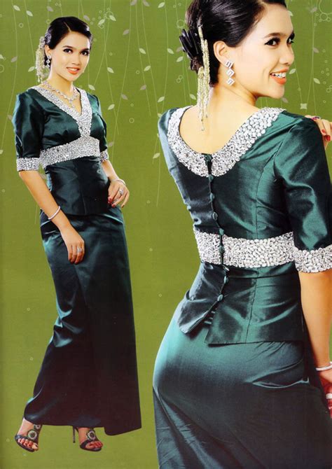 Myanmar Popular Model Aye Myat Thus Myanmar Fashion Dress