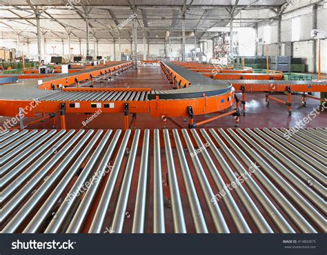 11,613 Warehouse Conveyor Belts Images, Stock Photos & Vectors | Shutterstock