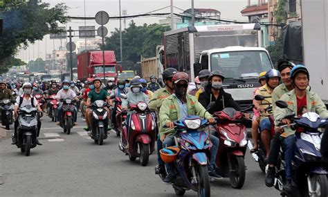 Starting Construction Of Intersections To Prevent Congestion At Ho Chi Minh City Gateway