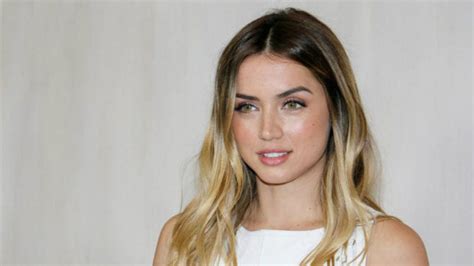 Ana De Armas Est De Visita En Cuba Con Su Novio Millonario D A A D A