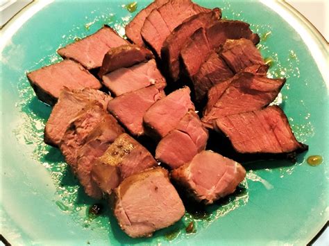 鹿肉 低温調理 温度はどうする？しっとりやわらかできあがり♪食べチョクの招待コードでお得に購入！！ レビューの星！！