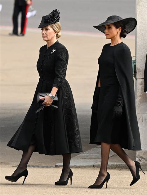 Meghan Markle At Queen Elizabeth Ii S State Funeral 2022 Meghan Markle S Funeral Look Honors