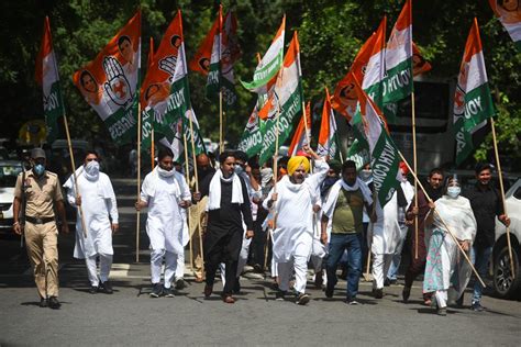 Ahead Of Nationwide Stir Youth Congress Takes Out Tractor Rally