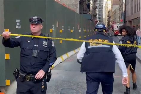 Derrumbe En Estacionamiento De Nueva York Deja Un Muerto Y Heridos E