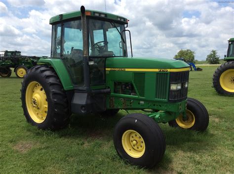 2001 John Deere 7210 Tractors Row Crop 100hp John Deere